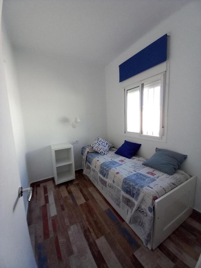 Apartamentos Cala Isabel Zahora Dış mekan fotoğraf