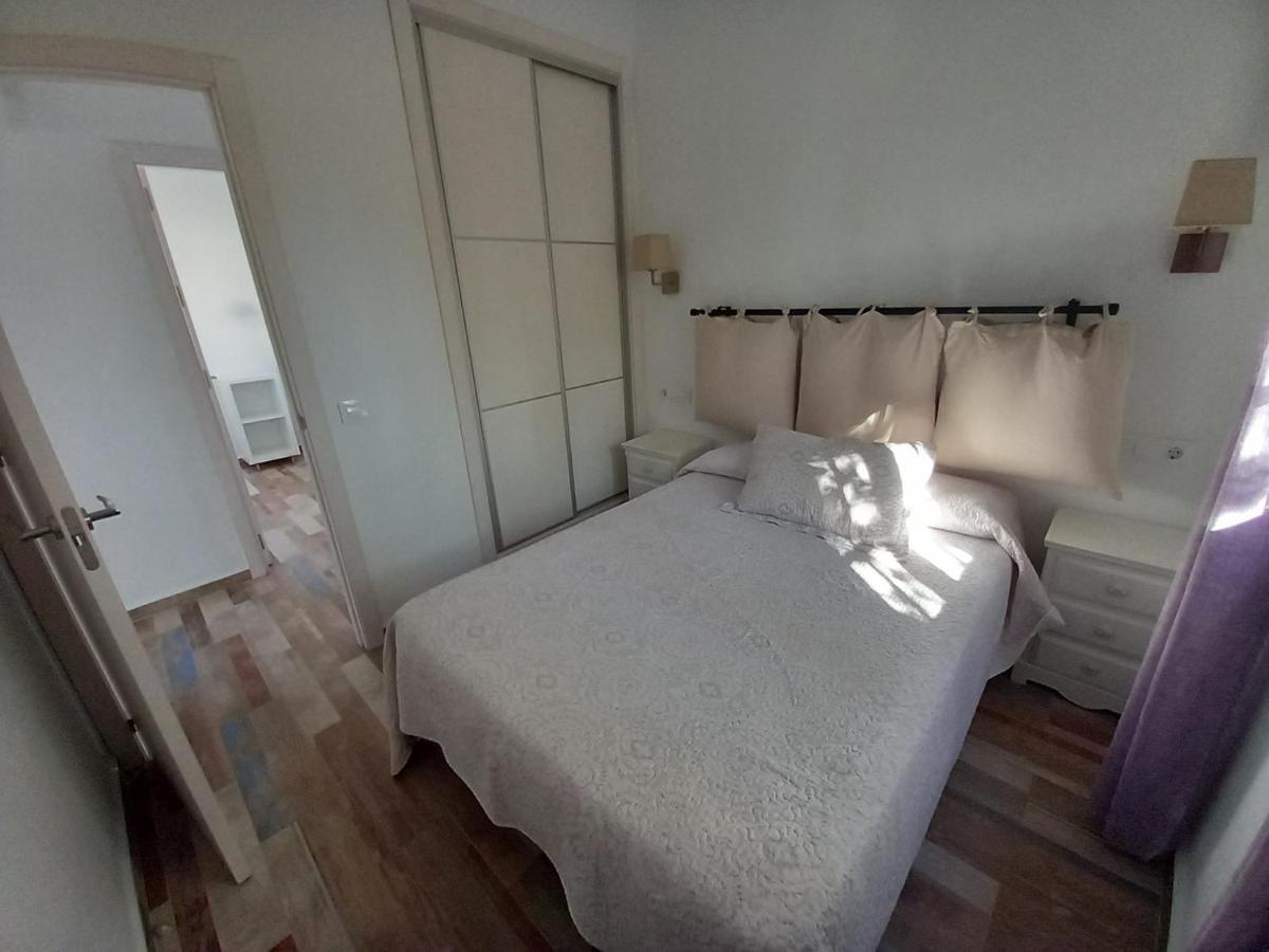 Apartamentos Cala Isabel Zahora Dış mekan fotoğraf