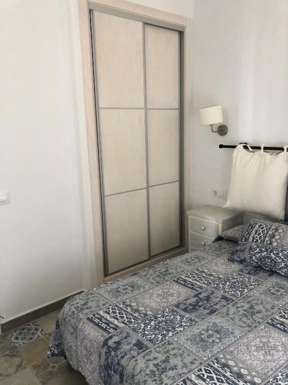 Apartamentos Cala Isabel Zahora Dış mekan fotoğraf