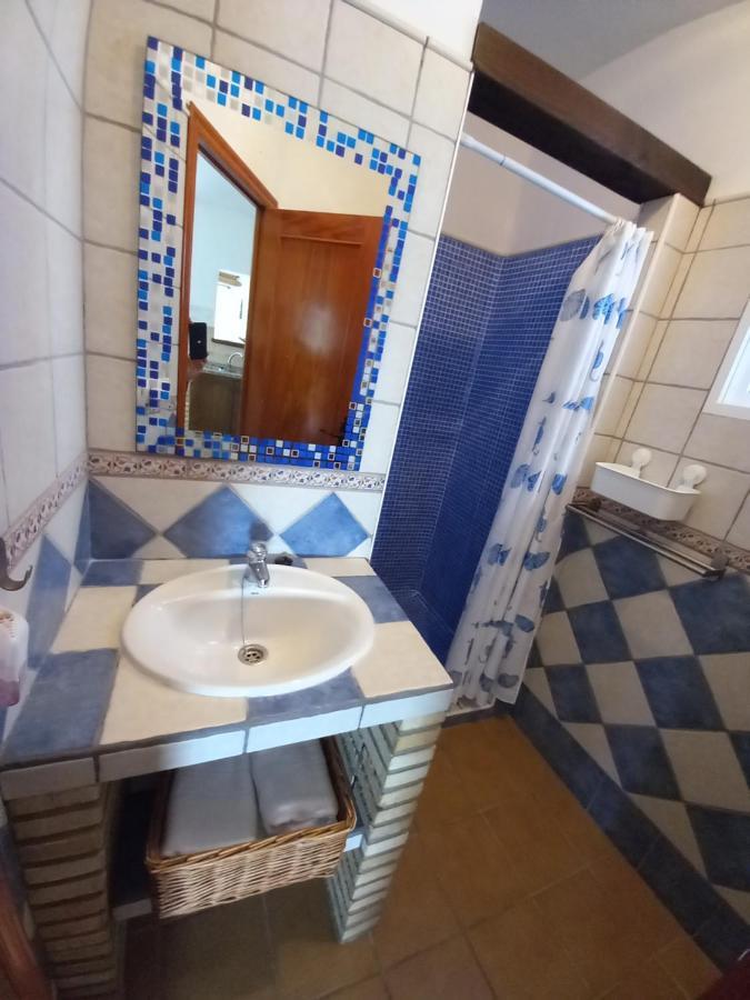 Apartamentos Cala Isabel Zahora Dış mekan fotoğraf
